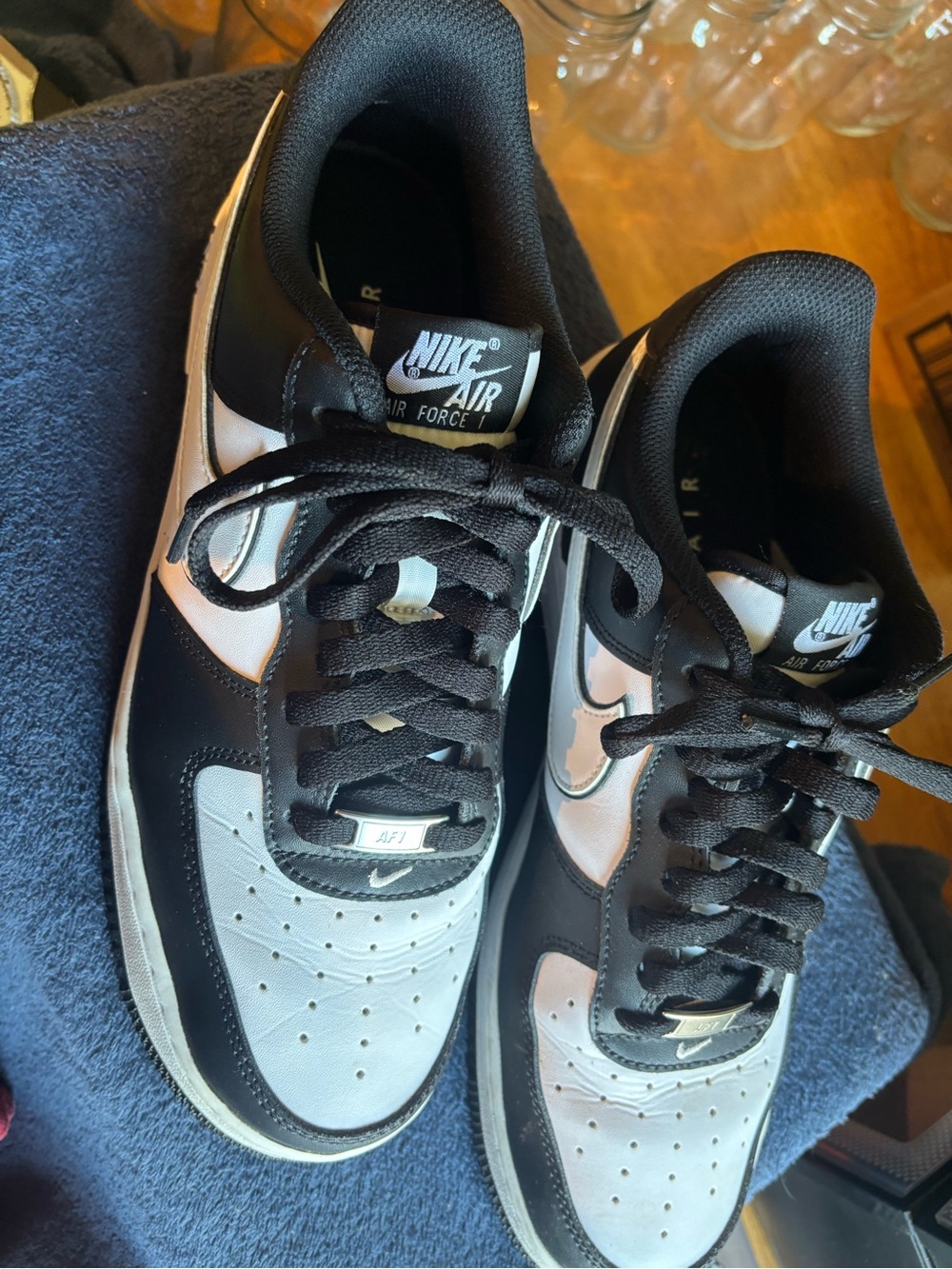 Nike Men’s Air Force 1 Black and White Low-Top Sneakers